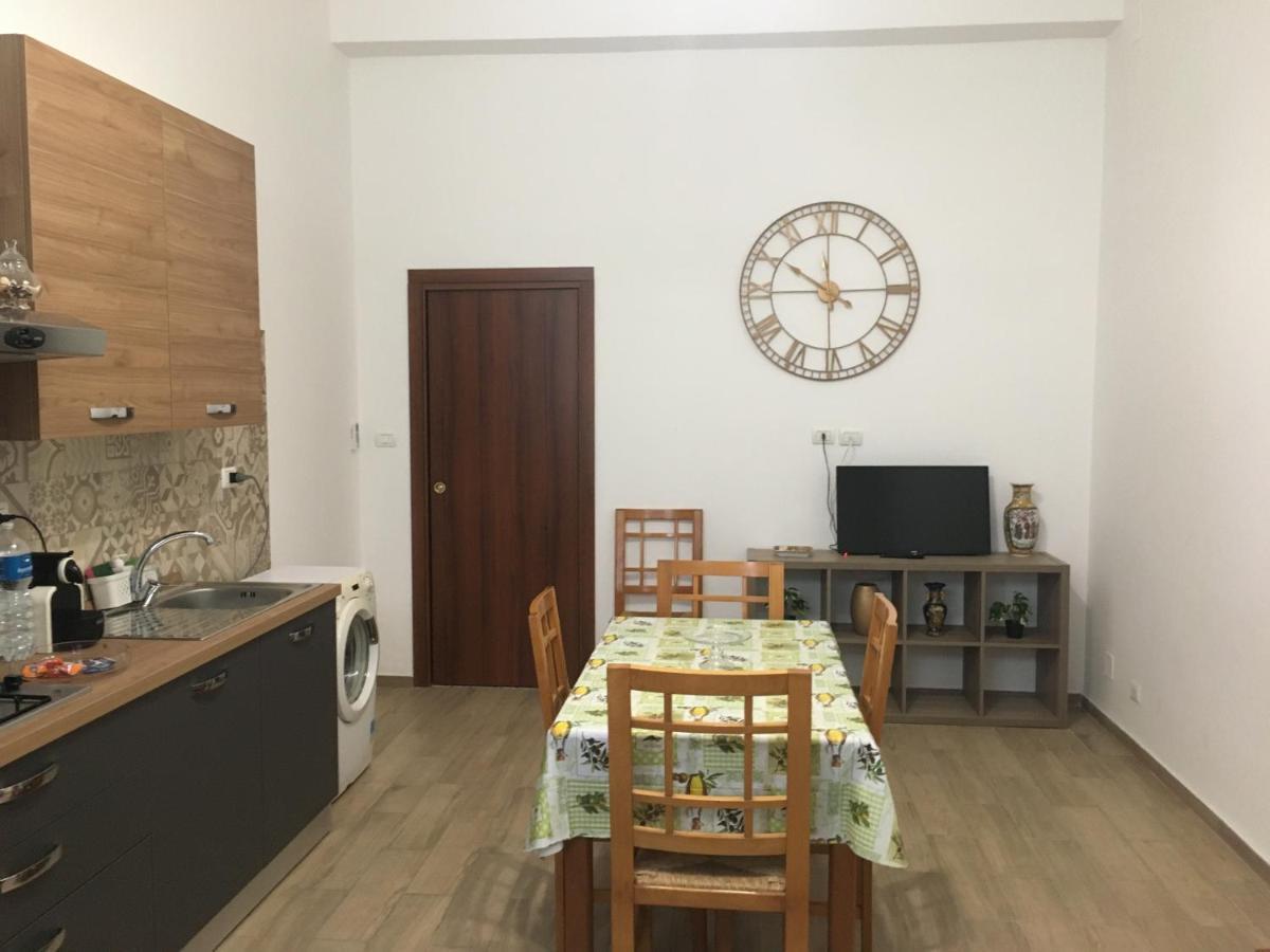 "Casa Sole" Apartment คาตาเนีย ภายนอก รูปภาพ